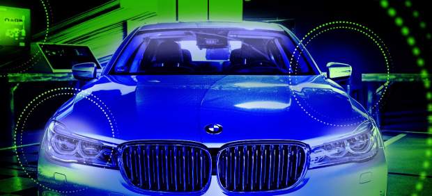 Delphi firma un acuerdo con BMW para el desarrollo del coche autónomo