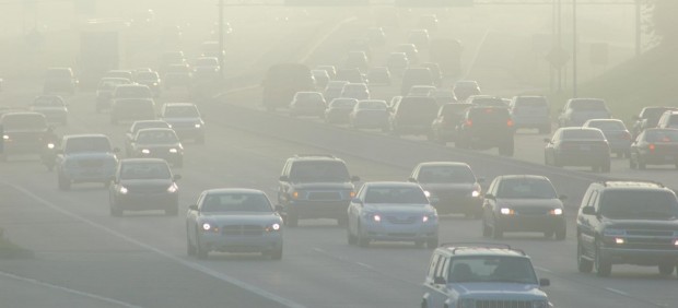 Contaminación, tráfico, atasco, coches, niebla